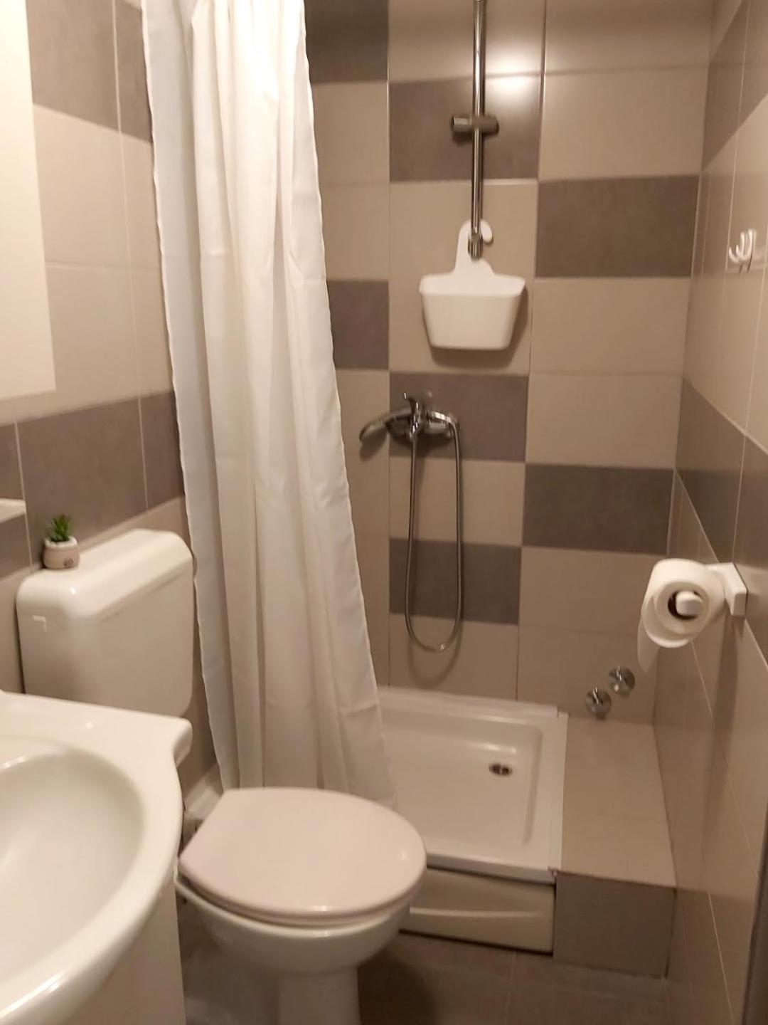 Apartmani I Sobe Mara Palit Ngoại thất bức ảnh