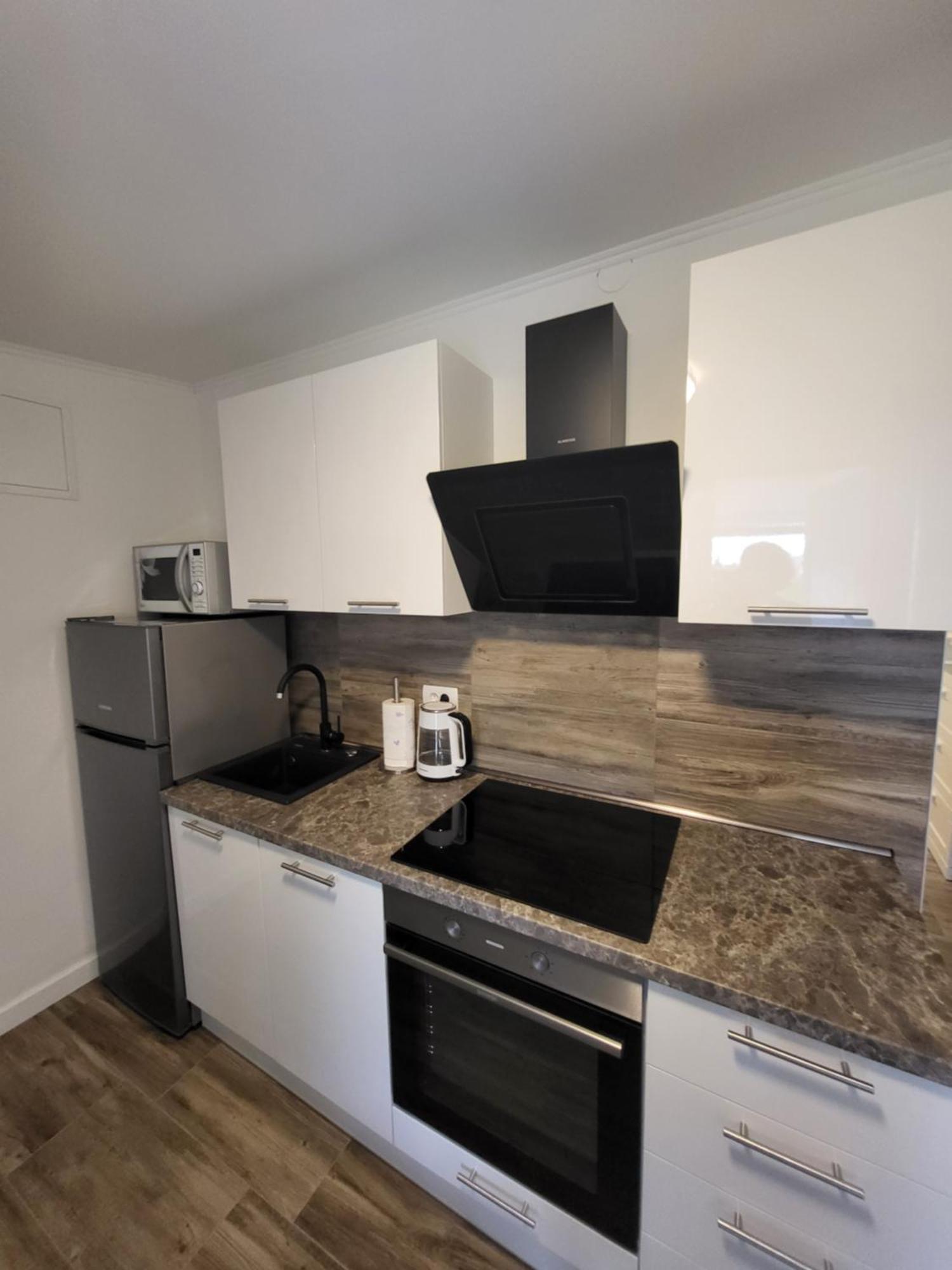Apartmani I Sobe Mara Palit Ngoại thất bức ảnh