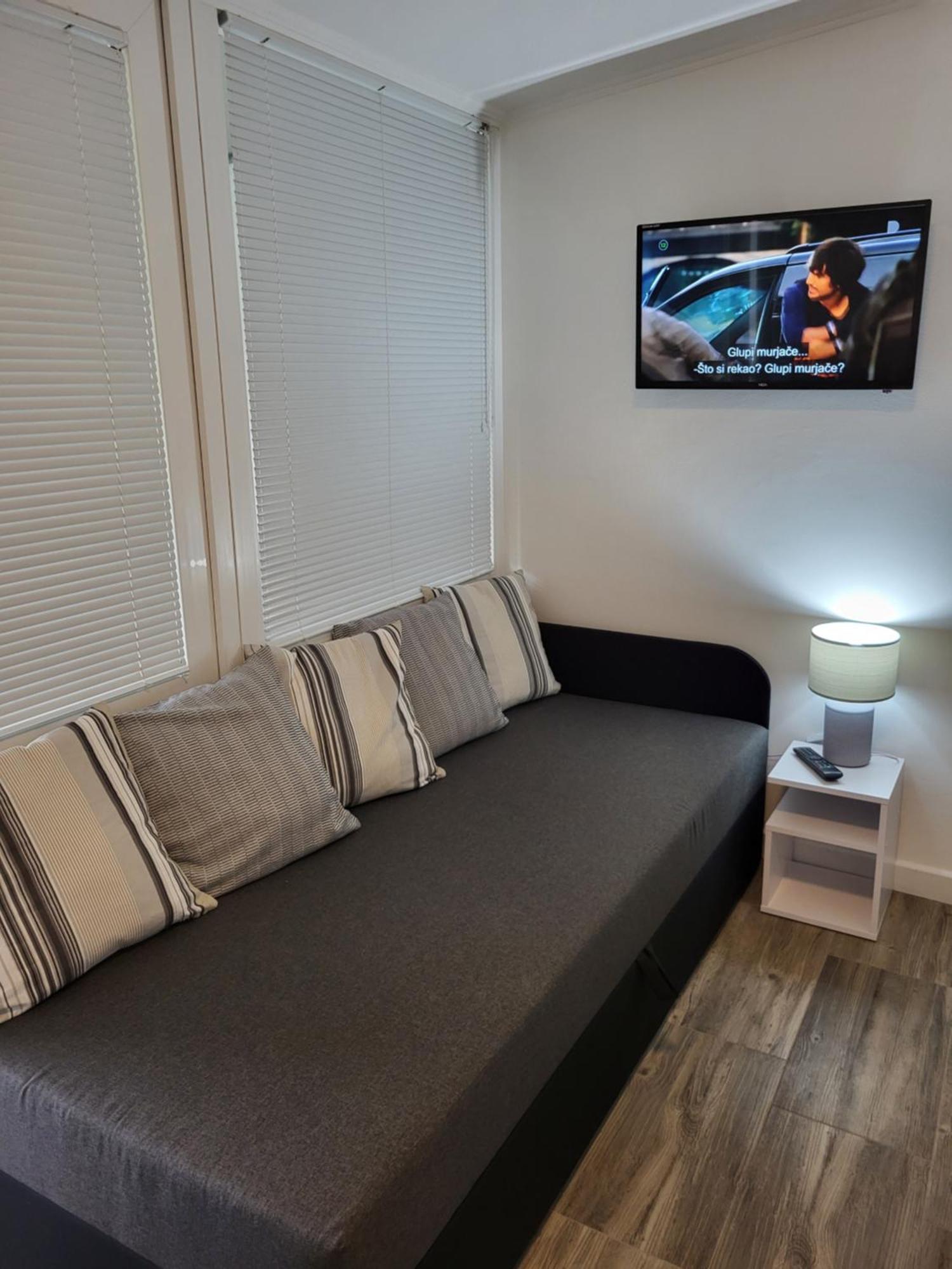 Apartmani I Sobe Mara Palit Ngoại thất bức ảnh