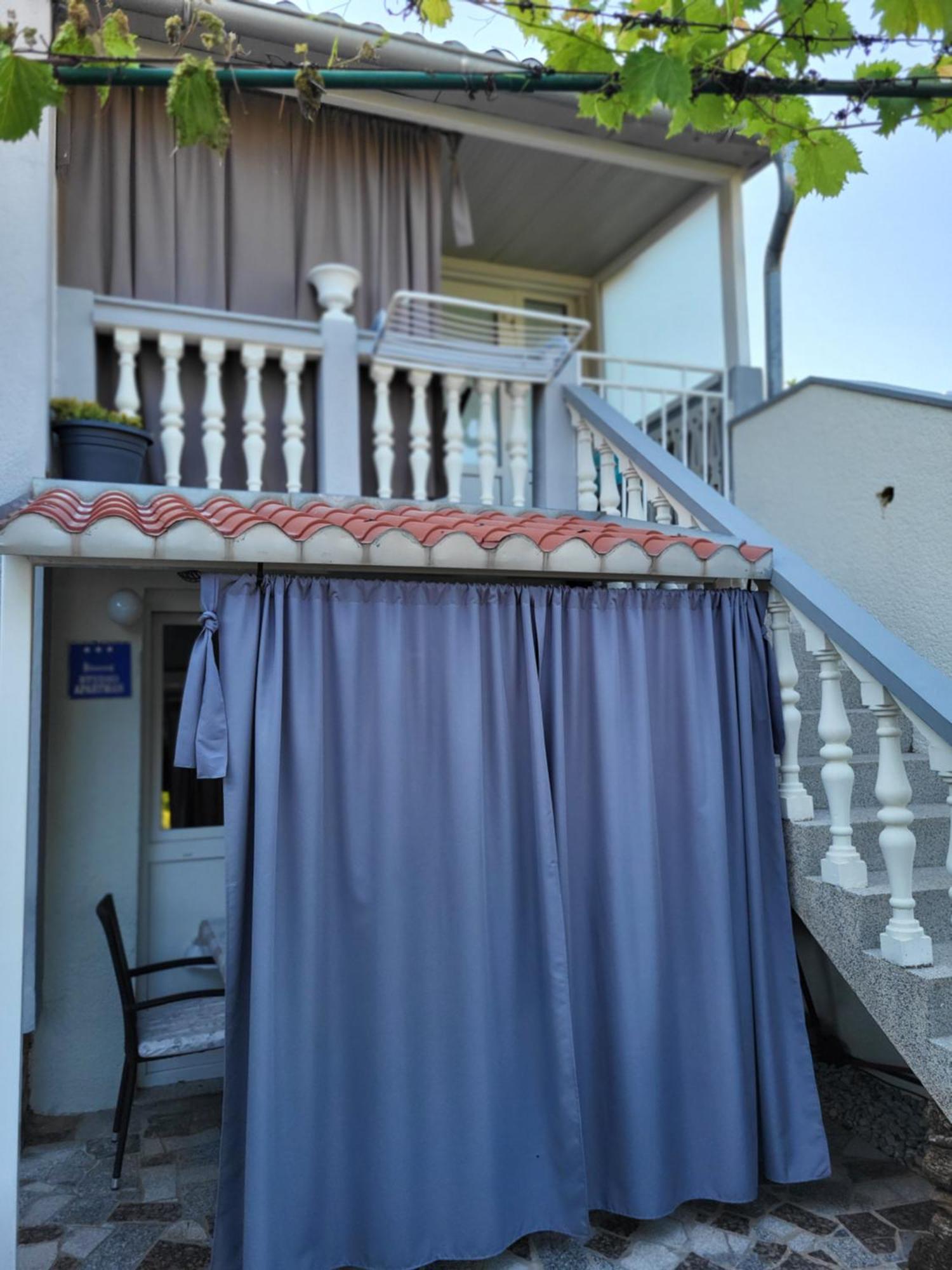Apartmani I Sobe Mara Palit Ngoại thất bức ảnh